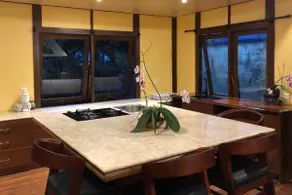 Bora Bora waterfront sunrise villa - Image 4