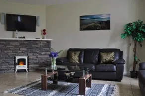 Luxury Dingle Home close to town center, 4 bedrooms - Image 2