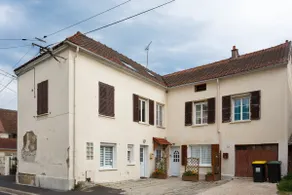 Beautiful apartment with all amenities ”Le Séquoia” - Image 3