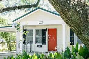 Spacious Cajun Campus, next to UL close to airport - Image 4