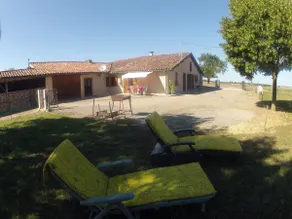 Typical Gers house. In Caillavet - Image 3