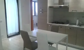 LARGE accommodation in the center with a sea view - Image 4