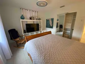 Studio w/private entrance. No cleaning fee. Fair $ - Image 3