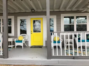 Lakehouse on the water. Boats & Pro Foosball - Image 3