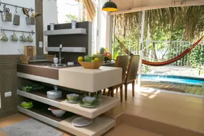 Don't stay near the beach, stay on it! 2 Bed pool - Image 2
