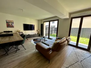 Atypical apartment, with garden - Image 3