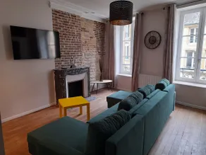 Atypical apartment - Image 4