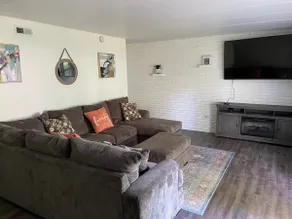 Lovely One Bedroom Apartment - Image 2