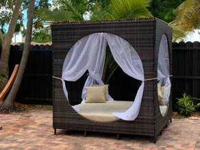 Miami Skyline Luxury Suite With Private Patio and Parking . - Image 3