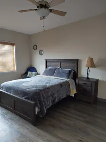 New apartment for rent - Image 4