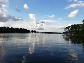 Spring Break at the Lakehouse, Million dollar view - Image 2