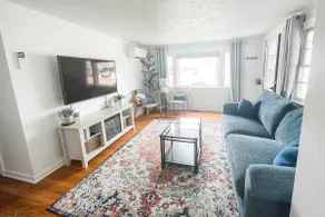 Pet Friendly SFH w/ fenced yard, 2blocks to BEACH! - Image 2