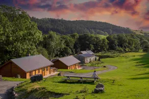 Cherry log Cabin in Wales - Image 4