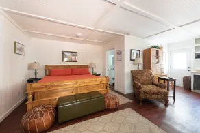 Johnson Creek Cabin - Image 2