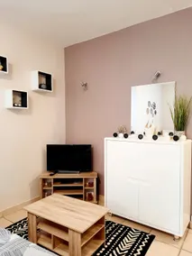 Martine's apartment - Image 3