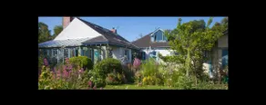 An art and garden lover's hideaway - Image 2
