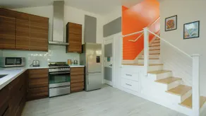 Modern apt steps to beach, trails & downtown HMB - Image 2