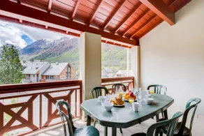 Affordable Duplex Apartment! 100 m from the center, Balnéa - Image 3