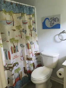 Kaptajn Jacks nyligt renoverede en blok fra stranden 9 sovepladser | Gratis WIFI - Image 5