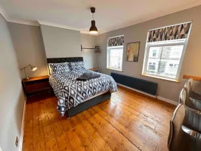 Perfect pad for exploring Cardiff! Sleeps upto 8 - Image 5