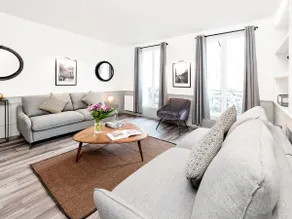 LivinParis | Luxury 3 Bedrooms Montmartre I - Image 2