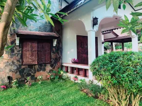 1000sqm Thai Style Teak Wood Villa 1000平米泰式柚木別墅 - Image 2