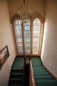 Stonyhurst Spacious apartment, great location. - Image 2