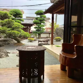 ”As if you were the lord of a castle” Why not travel back in time to the Edo period in an old house surrounded by stone walls and a Japanese garden? - Image 5