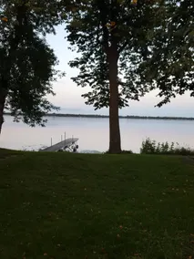 The Untamed Paradise lake house. - Image 5