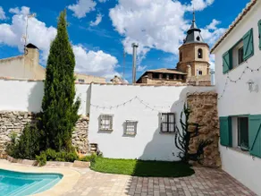Country house in Villahermosa for 16 people - Image 2