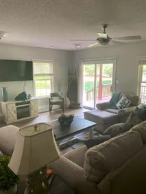 “Peaceful Retreat” 2 BR/ 1 Bath Bungalow. Sleeps 6 - Image 5