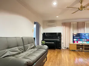 Hawker 4BR House（Air-Con, WiFi, Netflix, Parking） - Image 3