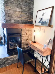 Modern Rustic Retreat - Image 3