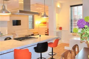 Elegant 6 Bedroom Penthouse on Thames - Image 5