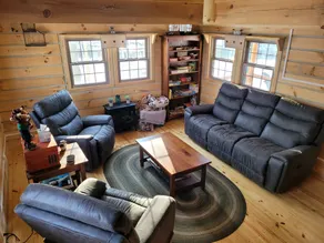 River Cabin Retreat - Image 2