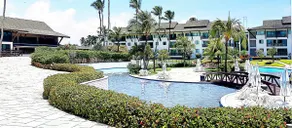 Beach Class Flat with High Wall and Garden View - Image 3