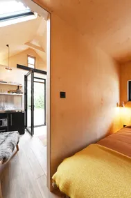 High-spec luxury lodge house, ideal for couples. - Image 3