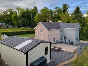 Mountain Stream House - Image 2