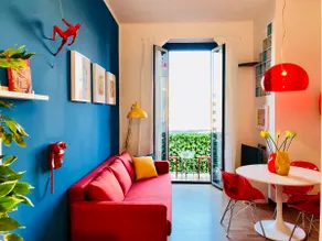 PopArt -10’ Duomo by metro, next restaurants shops - Image 2