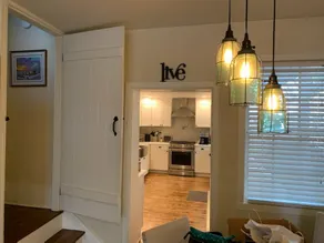 Charming Townhome 2BR 2BA - HISTORIC DISTRICT!!! - Image 5