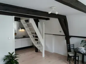 Cozy city apartment in Leiden - Image 4