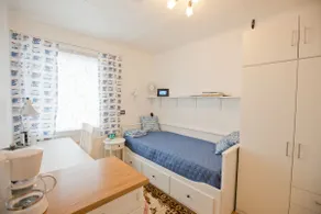 Captains cabin - Image 4