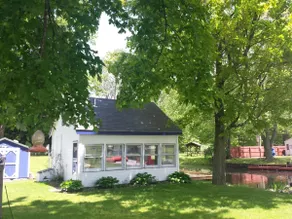Adorable chalet de vacances Townline Lake: Paradise! Nage en bateau, kayak, poisson, peinture - Image 2