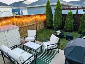 Top 1%• Yard + Porch • 3BR • Peppermint Cottage - Image 2