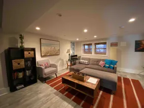Sakura Suite, luxury 1 BR apt in Capitol Hill! - Image 2