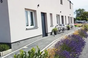 Lavender Alley - sunny apartment - Image 3