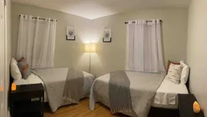 Cheerful Retreat close to Colleges &Hospitals - Image 5