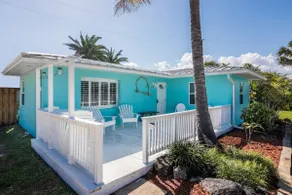 Castaway Cottage paradise at the beach! - Image 4