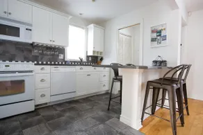 Castlereagh Cottage in the Old Town - Image 2