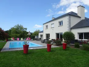 Family home with pool, jacuzzi, tennis - Image 3